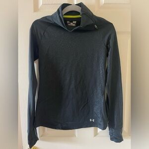 Under Armour 1/4 zip • Womens small